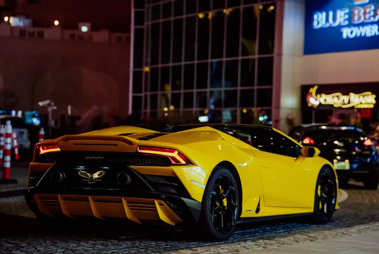 Rent Lamborghini Huracan Evo Spyder in Dubai Lamborghini Huracan Evo Spyder Rental Dubai